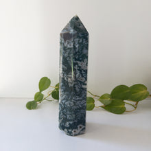 Load image into Gallery viewer, XL Moss Agate Tower
