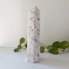 Load image into Gallery viewer, XL Druzy Snow Agate Tower
