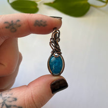 Load image into Gallery viewer, Blue Apatite Copper Wrapped Pendant
