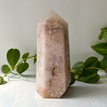 Load image into Gallery viewer, XL Pink Amethyst/Flower Agate Tower
