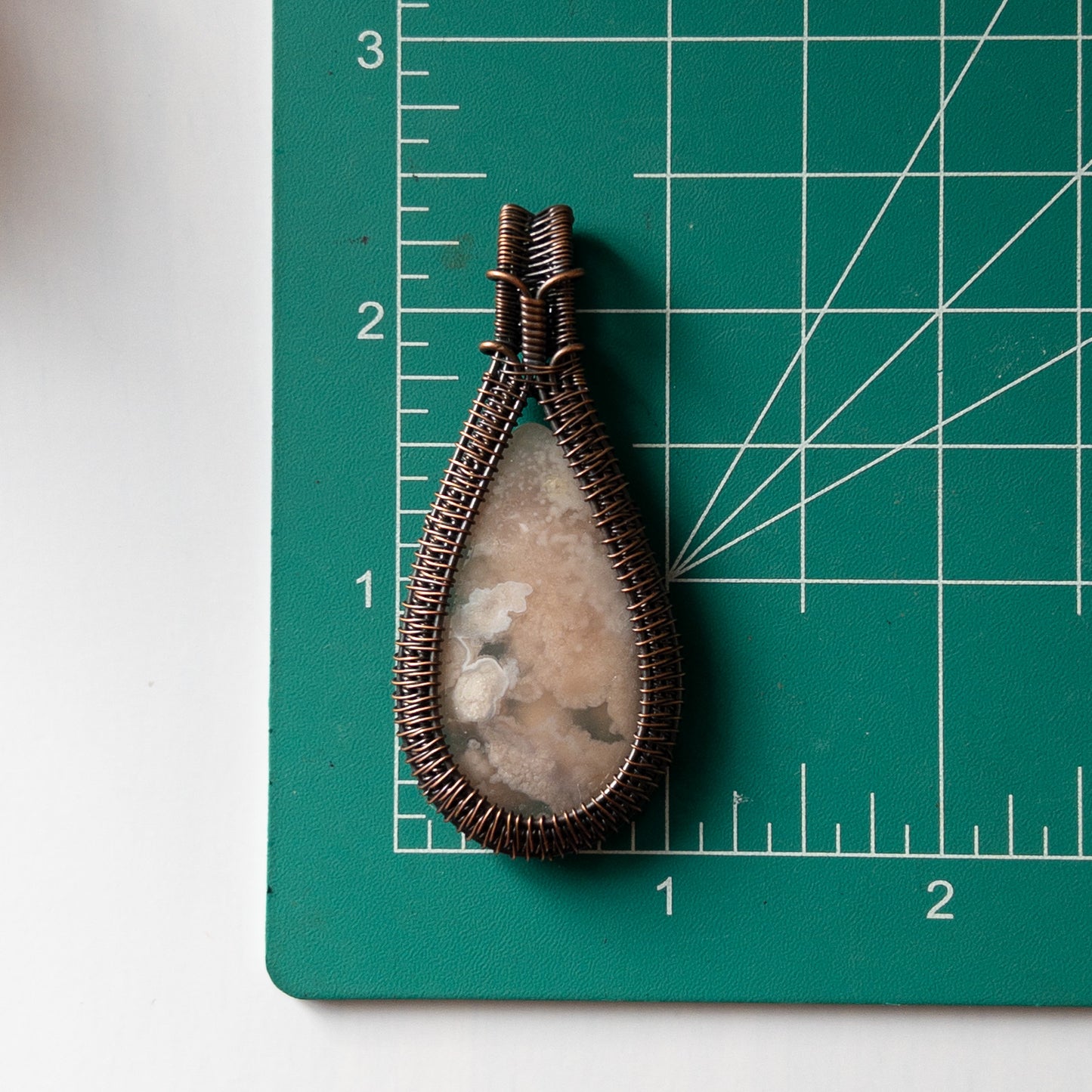 Flower Agate Antiqued Copper Weave Pendant