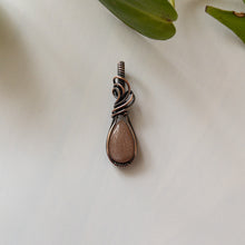 Load image into Gallery viewer, Dainty Sunstone Antiqued Copper Pendant
